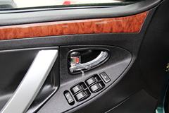 骐铃汽车 T5 升级版 2.8L(VP泵) 柴油 两驱 长厢双排皮卡