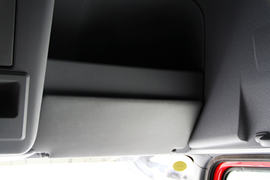 奔驰Axor&nbsp;牵引车驾驶室                                               图片