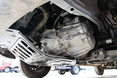 东风股份 御风  136马力 封闭厢式货车