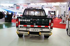 2013款郑州日产 D22 豪华型 2.4L汽油 四驱 双排皮卡