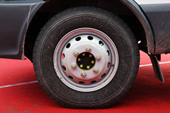 南京依维柯 宝迪 A32增强版  封闭厢式货车