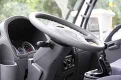 跃进 上骏X101-33 112马力 4.18米单排栏板轻卡(索菲姆)(NJ1041DCFT)