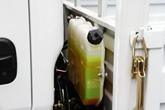 跃进 上骏X101-33 112马力 4.18米单排栏板轻卡(索菲姆)(NJ1041DCFT)