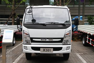跃进 上骏X500-33 113马力 4X2 3.8米排半栏板轻卡(NJ1080DCFT4)