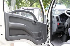 跃进 上骏X301-33 112马力 3.8米排半栏板轻卡(NJ1042DCFT)