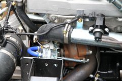 跃进 上骏X301-33 112马力 3.8米排半栏板轻卡(NJ1042DCFT)