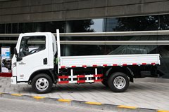 跃进 超越C100-28 125马力 3.6米单排栏板轻卡(上柴)(NJ1041ZCDCNZ)