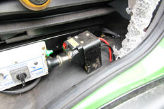 上汽红岩 新金刚重卡 336马力 6X4 5.6米自卸车(U型斗新型渣土车)(CQ3255HTG384)