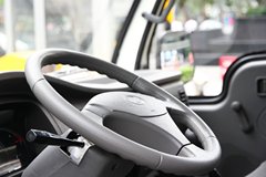 跃进 小福星S50Q 1.3L 87马力 汽油 3.05米单排微卡(NJ1032PBGBNZ1)