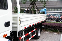 跃进 帅虎H300-33 113马力 4.24米单排栏板轻卡(NJ1041HFCMZ) 跃进 帅虎H300-33 113马力 4.24米单排栏板轻卡(NJ1041HFCMZ)