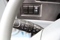 跃进 帅虎H300-33 102马力 3308轴距 4.24米单排轻卡底盘(NJ1042DBFT4)