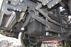 中国重汽 HOWO T7H重卡 400马力 6X4牵引车(ZZ4257V324HD1B)