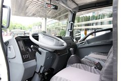 跃进 上骏X501-38 141马力 5.1米单排栏板轻卡(5挡)(NJ1050DDJT)