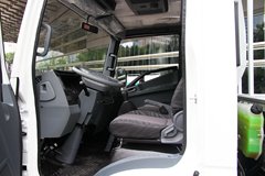 跃进 上骏X501-38 141马力 5.1米单排栏板轻卡(5挡)(NJ1050DDJT)