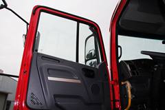 江淮 格尔发K3重卡 200马力 6X2 9.5米栏板载货车(HFC1241P2K1C54F)