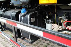 江淮 格尔发K3重卡 200马力 6X2 9.5米栏板载货车(HFC1241P2K1C54F)