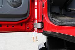 上汽红岩 新金刚重卡 336马力 6X4 5.6米自卸车(CQ3255HTG384)