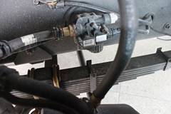 四川现代 创虎XCIENTP410重卡 410马力 6X4牵引车(CHM4250KPQ49M)