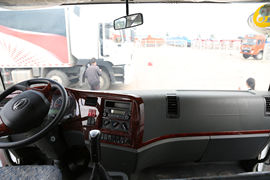 凯沃达&nbsp;垃圾运输车驾驶室图片