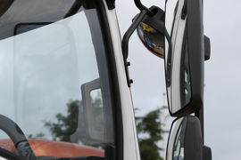 凯沃达&nbsp;扫路车外观图片