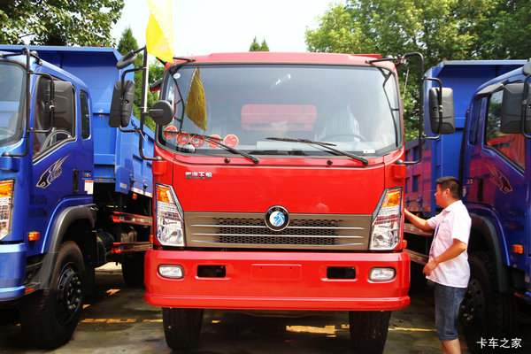 重汽王牌 7系 129马力 4X2 4.15米自卸车(CDW3040HA1R5)