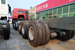中国重汽 HOWO-7重卡 380马力 10X4 清障车底盘(ZZ5507N31B7D1)