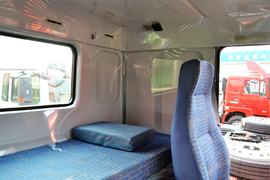 HOWO-7&nbsp;载货车驾驶室                                               图片