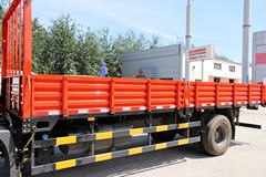 东风 凯普特XL中卡 160马力 4X2 6.7米排半栏板载货车(DFA1160L15D7) 东风 凯普特XL中卡 160马力 4X2 6.7米排半栏板载货车(DFA1160L15D7)