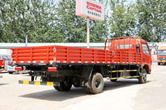 东风 多利卡L系列 124马力 4X2 6.2米栏板载货车