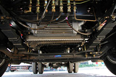 东风 多利卡D6 115马力 4.15米单排栏板轻卡(DFA1041S11D2)