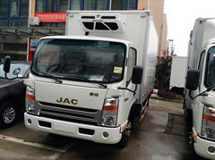 江淮 帅铃Q6（原H330） 152马力 4X2 单排冷藏车