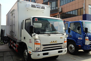 江淮 帅铃H 141马力 4X2 4.08米单排冷藏车