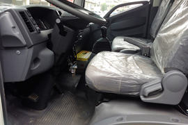 帅铃H&nbsp;冷藏车驾驶室图片