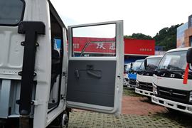 领骐&nbsp;载货车驾驶室                                               图片