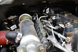 骐运&nbsp;载货车底盘                                                图片