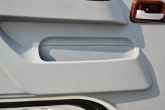 金杯 骐运 95马力 4X2 3350轴距双排轻卡底盘(SY1044SAVSQ)