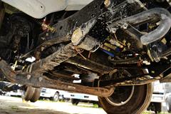 金杯 骐运 95马力 4X2 3350轴距双排轻卡底盘(SY1044SAVSQ)