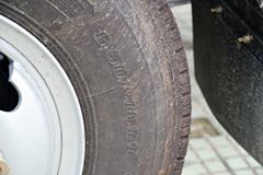 金杯 骐运 115马力 4X2 3350轴距单排轻卡底盘(SY1044DH2S)