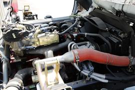 骏铃E6&nbsp;载货车驾驶室                                               图片