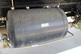 骏铃E6&nbsp;载货车底盘                                                图片