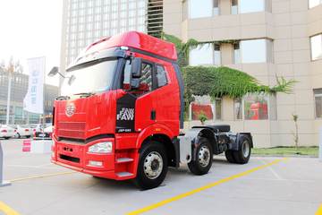 一汽解放 J6P重卡 2013款 390马力 6X2牵引车(CA4250P66K24T3HE4)