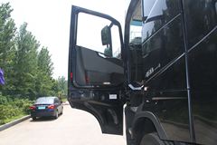 沃尔沃 新FH重卡 460马力 6X2R牵引车