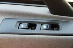 东风商用车 天龙重卡 245马力 6X2载货车(底盘)(DFL1203A2)