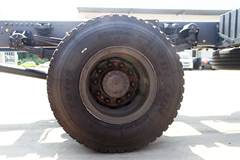 东风商用车 天龙重卡 245马力 6X2载货车(底盘)(DFL1203A2)