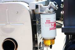 东风商用车 天龙重卡 245马力 6X2载货车(底盘)(DFL1203A2)