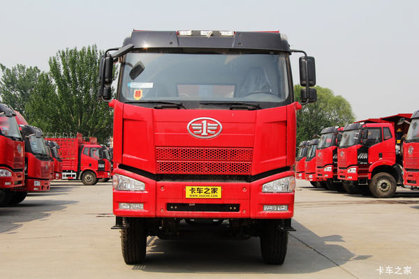 一汽解放 J6P重卡 350马力 8X4 7.2米自卸车(10挡)(CA3310P66K2L3T4AE5)