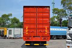 东风商用车 天龙重卡 220马力 6X2 9.7米厢式载货车(DFC5203XXYA2)