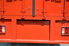 东风商用车 天龙重卡 220马力 6X2 9.7米厢式载货车(DFC5203XXYA2)