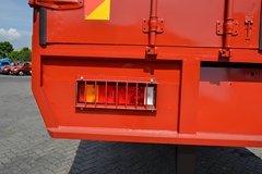 东风商用车 天龙重卡 220马力 6X2 9.7米厢式载货车(DFC5203XXYA2)