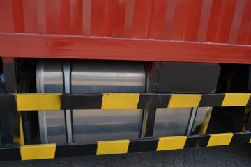 �������� ����M5�ؿ� 280���� 8X4 8.2����ʽ�ػ���(LZ5311JSQQELA)ͼƬ